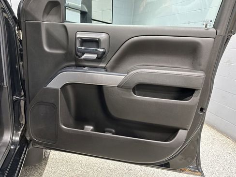 Used 2019 Chevrolet Silverado 1500 LT w/ All Star Edition AWD/4WD image 16
