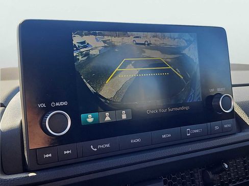 Used 2024 Honda CR-V LX image 15