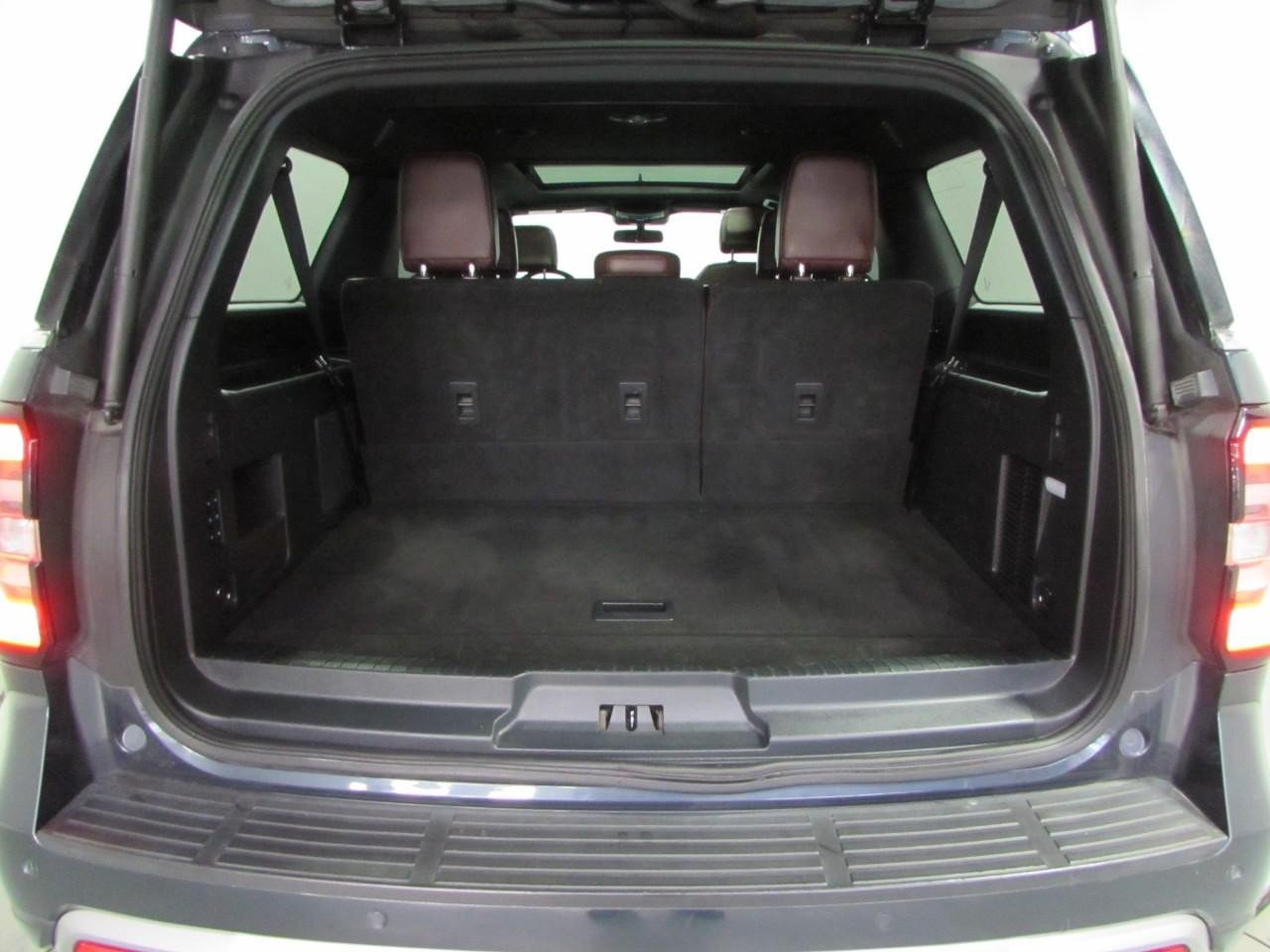 Used 2023 Ford Expedition Max Limited AWD/4WD image 11