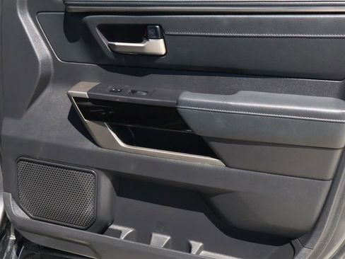 Used 2024 Toyota Tundra Limited image 17