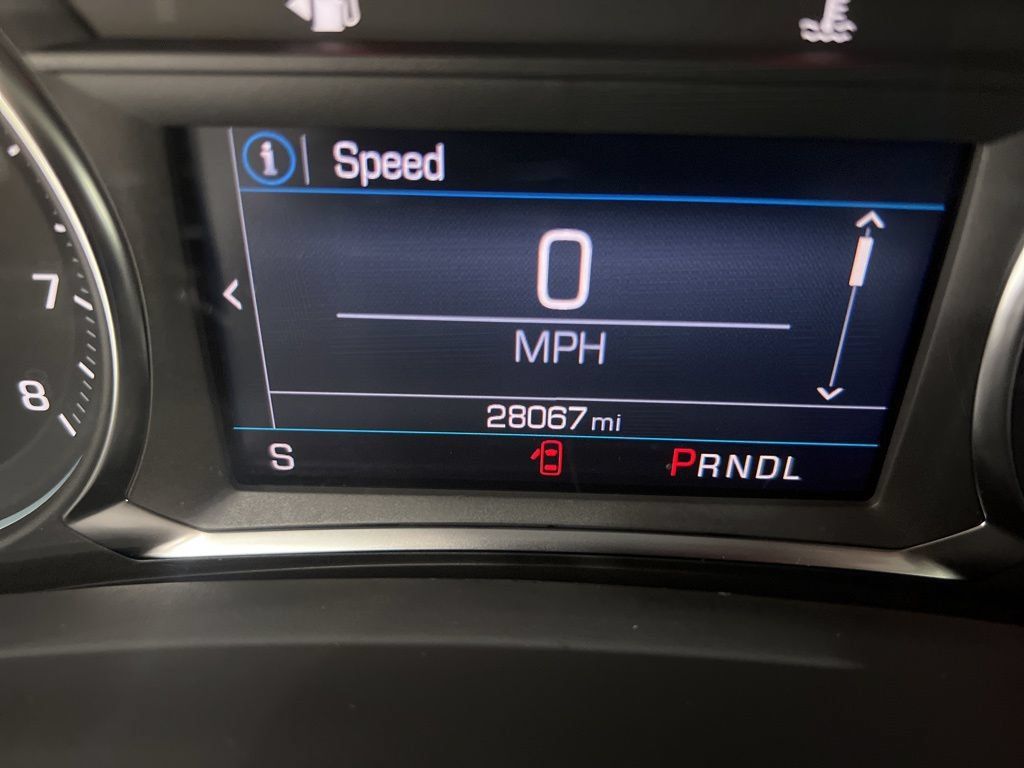 Used 2024 Chevrolet Equinox LT FWD image 12