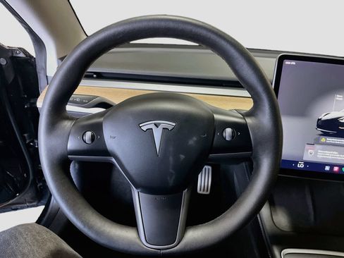 Used 2022 Tesla Model 3 Performance AWD/4WD image 10