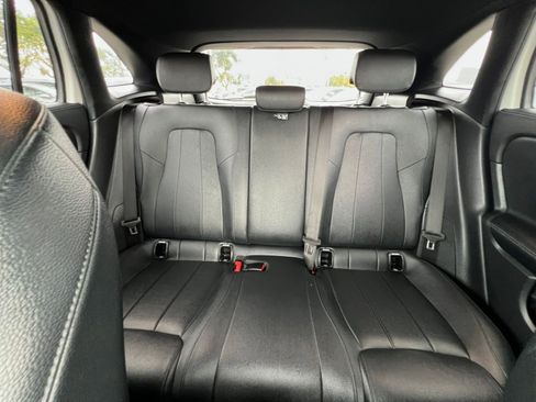 Used 2025 Mercedes-Benz GLA 250 4MATIC image 43