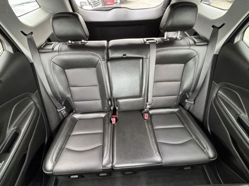 Used 2024 GMC Terrain SLT AWD/4WD image 39