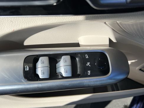 Used 2023 Mercedes-Benz C 300 C 300 image 15