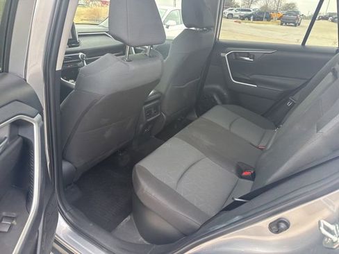 Used 2025 Toyota RAV4 XLE image 8