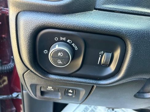 Used 2021 RAM 1500 Big Horn RWD image 27