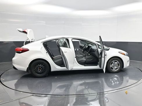 Used 2017 Kia Forte LX w/ LX Popular Package image 56