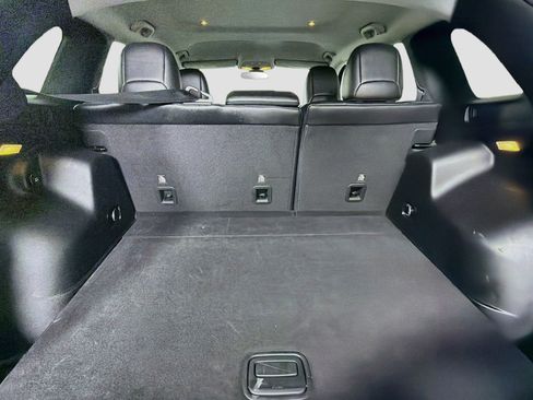 Used 2019 Jeep Cherokee Latitude Plus FWD image 27