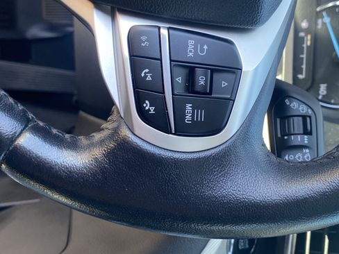 Used 2023 Ford Explorer XLT w/ Equipment Group 202A AWD/4WD image 23