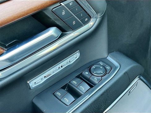 Used 2023 GMC Sierra 1500 Denali w/ Technology Package image 18