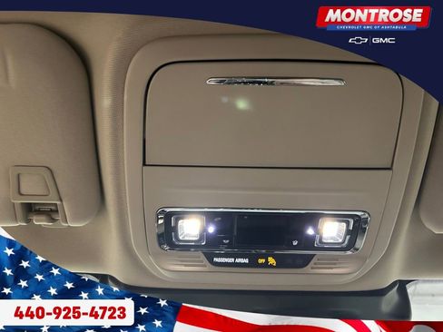 Used 2024 Lincoln Corsair AWD image 18