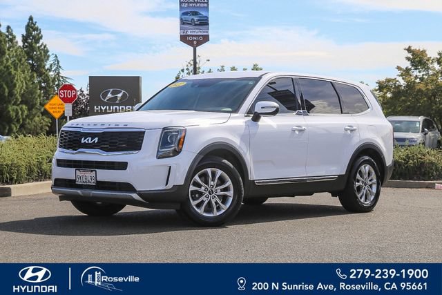 Used 2022 Kia Telluride LX FWD image 1