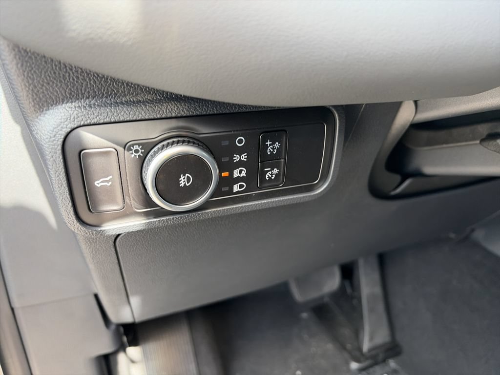 New 2027 Ford Explorer Active w/ Active Comfort Package RWD image 19