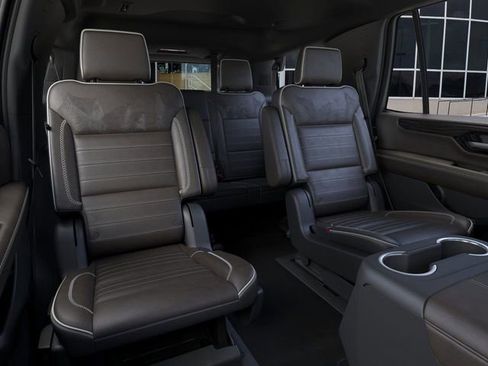 New 2026 GMC Yukon Denali Ultimate image 17