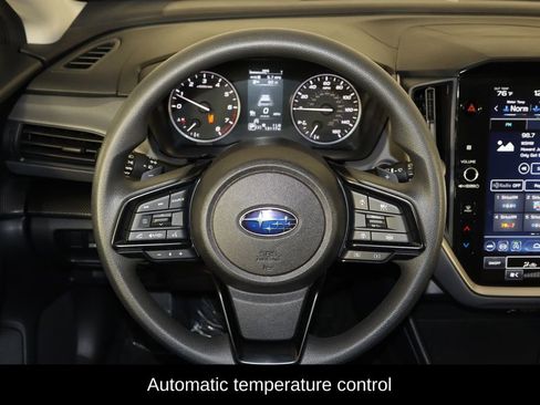 Used 2024 Subaru Crosstrek 2.0i Premium image 7