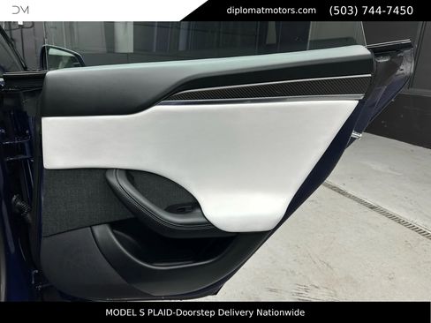 Used 2021 Tesla Model S Plaid image 25