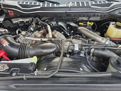 Used 2019 Ford F250 Platinum w/ Platinum Ultimate Package image 16