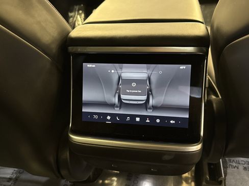 Used 2022 Tesla Model S Base image 38