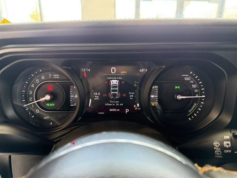 Used 2024 Jeep Wrangler Sahara w/ Technology Group image 25