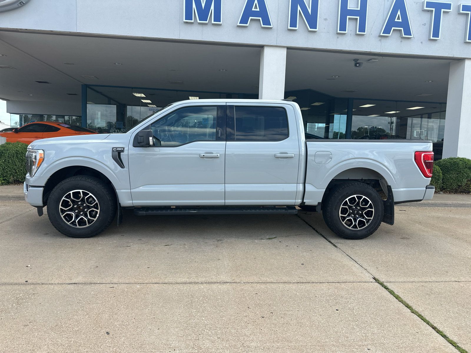 Used 2023 Ford F150 XLT w/ Equipment Group 302A High AWD/4WD image 10