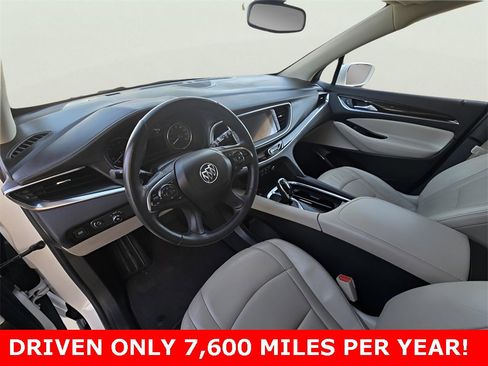 Used 2018 Buick Enclave Premium image 41
