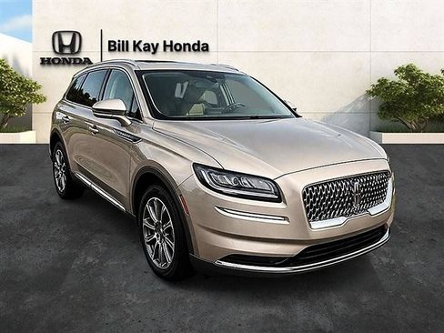 Used 2023 Lincoln Nautilus Reserve AWD/4WD image 1