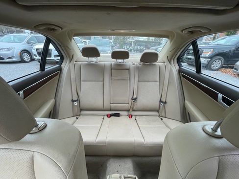 Used 2013 Mercedes-Benz C 300 C 300 Sport 4MATIC AWD 4dr Sed image 24