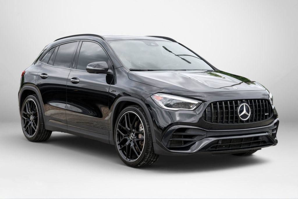 Used 2022 Mercedes-Benz GLA 45 AMG 4MATIC w/ Parking Assistance Package image 4