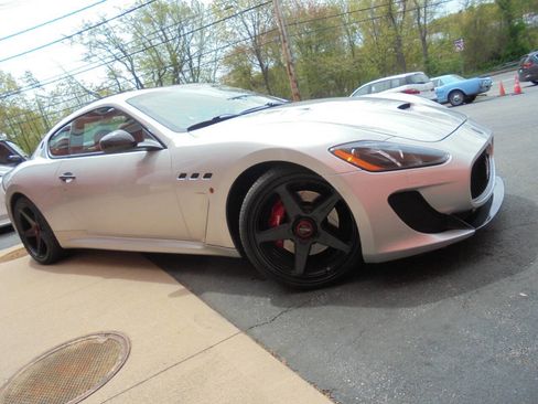Used 2014 Maserati GranTurismo Sport RWD image 5