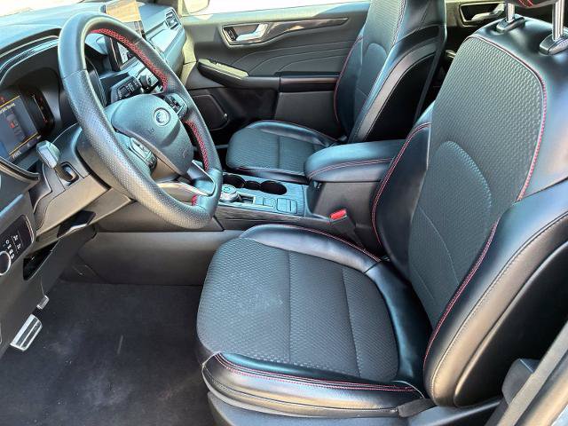 Certified 2023 Ford Escape ST-Line AWD/4WD image 14