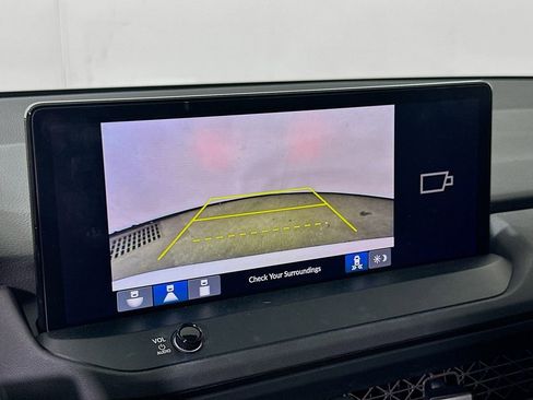 Used 2024 Honda Accord Sport image 10