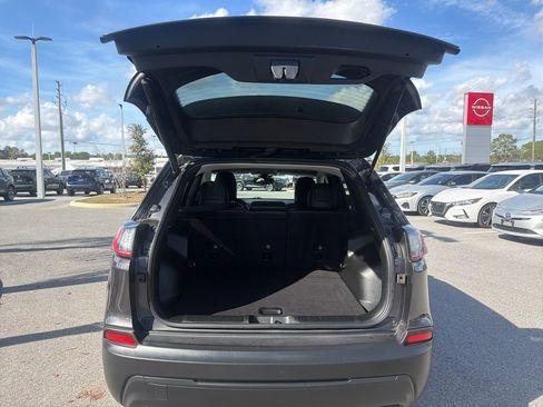 Used 2022 Jeep Cherokee Latitude Lux image 10