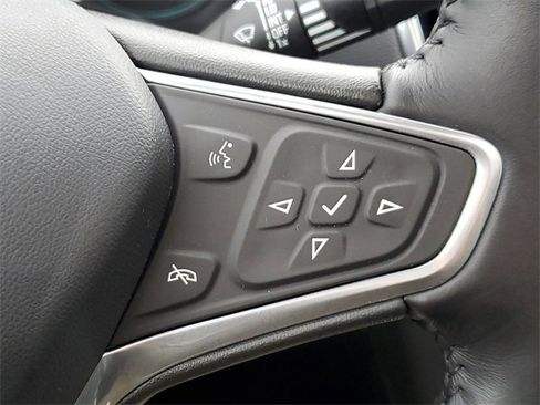 Used 2022 Chevrolet Equinox LT image 12