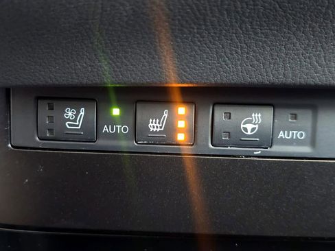 Used 2023 Lexus ES 350 w/ Premium Package image 16