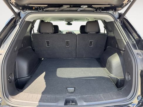 Used 2022 Chevrolet Blazer LT FWD image 5