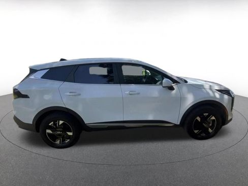 Used 2026 Kia Sportage LX AWD/4WD image 13