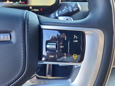 New 2026 Land Rover Range Rover SV AWD/4WD image 20