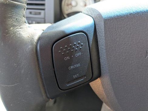 Used 2007 Dodge Durango Limited image 17