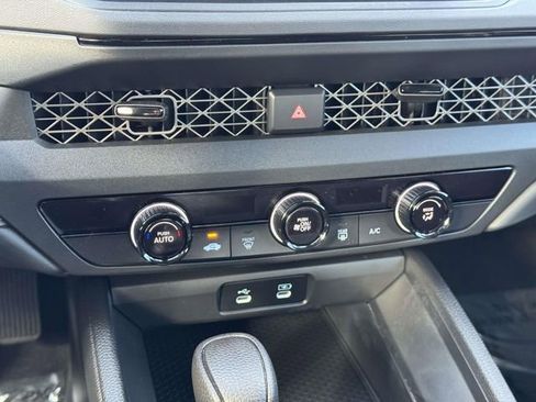 Certified 2025 Honda Accord LX image 26