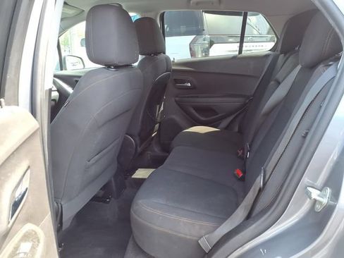Used 2020 Chevrolet Trax LS w/ Tint and Cruise Package FWD image 20
