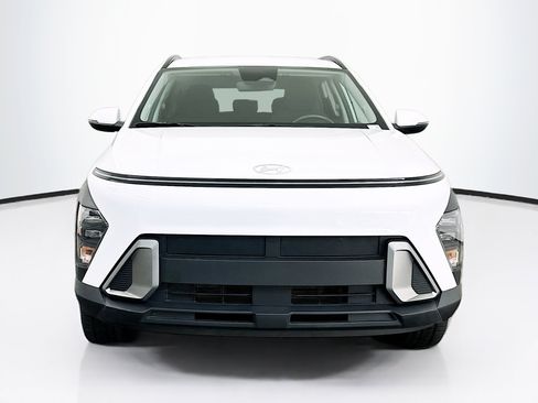 Used 2025 Hyundai Kona SEL AWD/4WD image 2