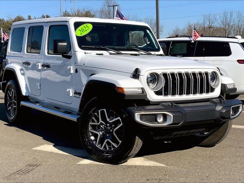Used 2025 Jeep Wrangler Sahara w/ Safety Group image 2