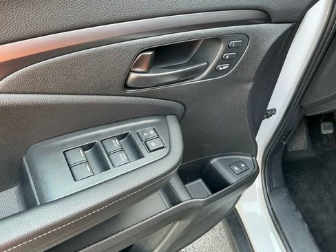 Used 2023 Honda Passport EX-L image 14