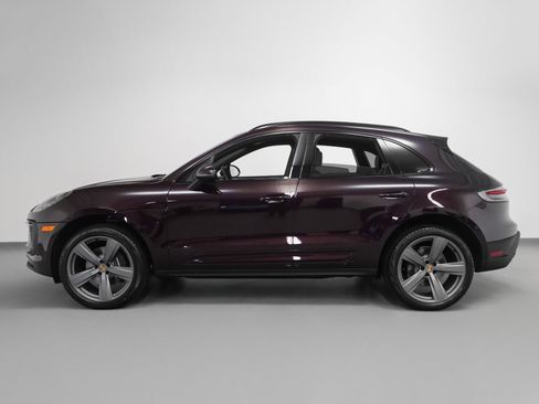 Used 2025 Porsche Macan image 2