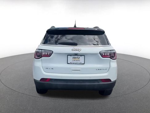 Used 2025 Jeep Compass Limited image 12