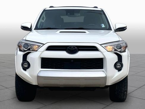 Used 2022 Toyota 4Runner TRD Off-Road Premium AWD/4WD image 4