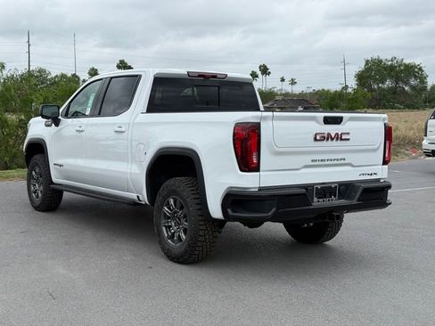 New 2026 GMC Sierra 1500 AT4X image 7