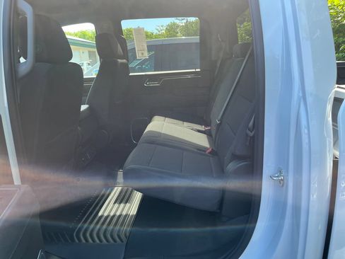 New 2026 GMC Sierra 2500 SLE w/ SLE Value Package; AWD/4WD image 28