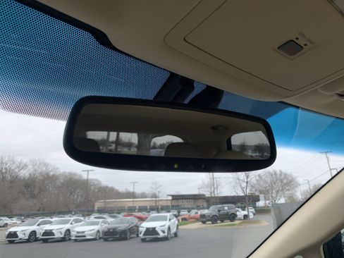 Used 2013 Lexus RX 350 AWD w/ Navigation Pkg image 27